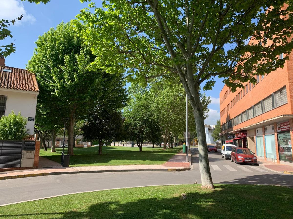 Hotel Universidad Albacete Zewnętrze zdjęcie