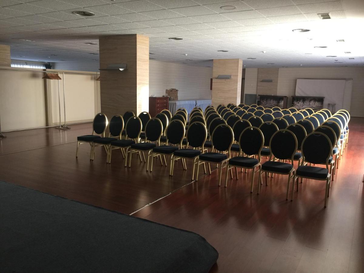 Hotel Universidad Albacete Zewnętrze zdjęcie